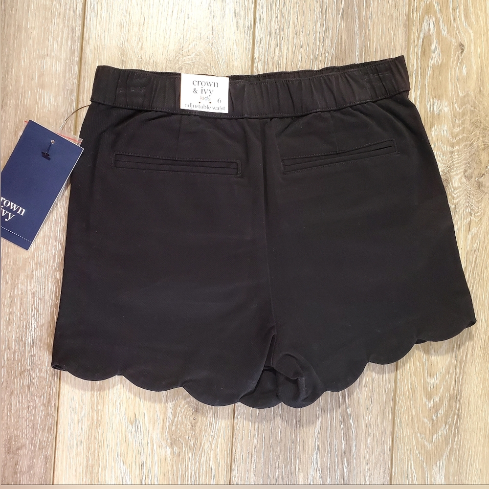 Crown & Ivy Girls Black Chino Scalloped Hem Pull-on Shorts Size 6